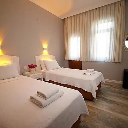 Hotel Suzanne & Restaurant 3*