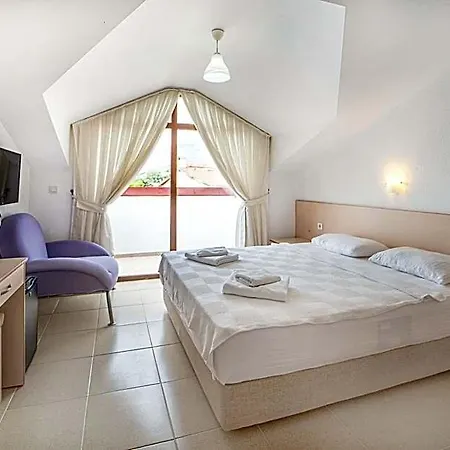 Hotel Suzanne & Restaurant Cedit